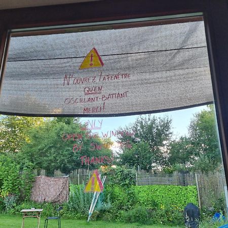 Gee Is Sharing Her Home Льеж Экстерьер фото